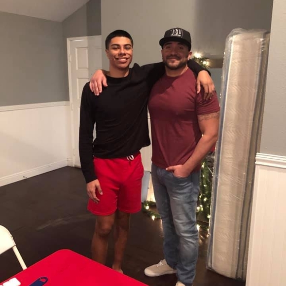 Meet your Posher, Brian - Picture 1 of 1